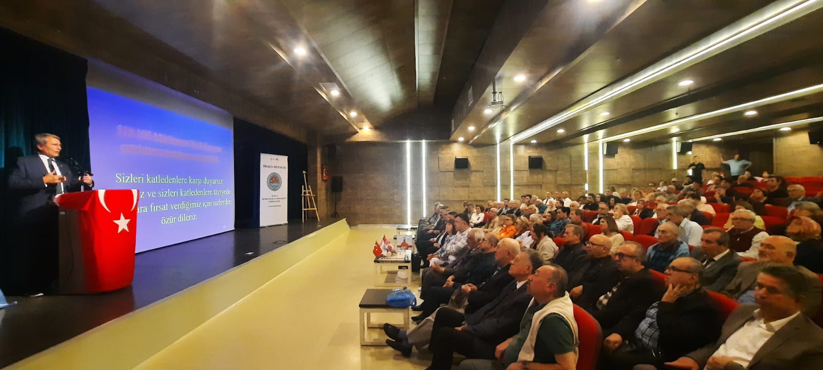 ERMENİ TECHİRİ ve 1915 GERÇEKLERİ KONFERANSI TEKİRDAĞDA YAPILDI