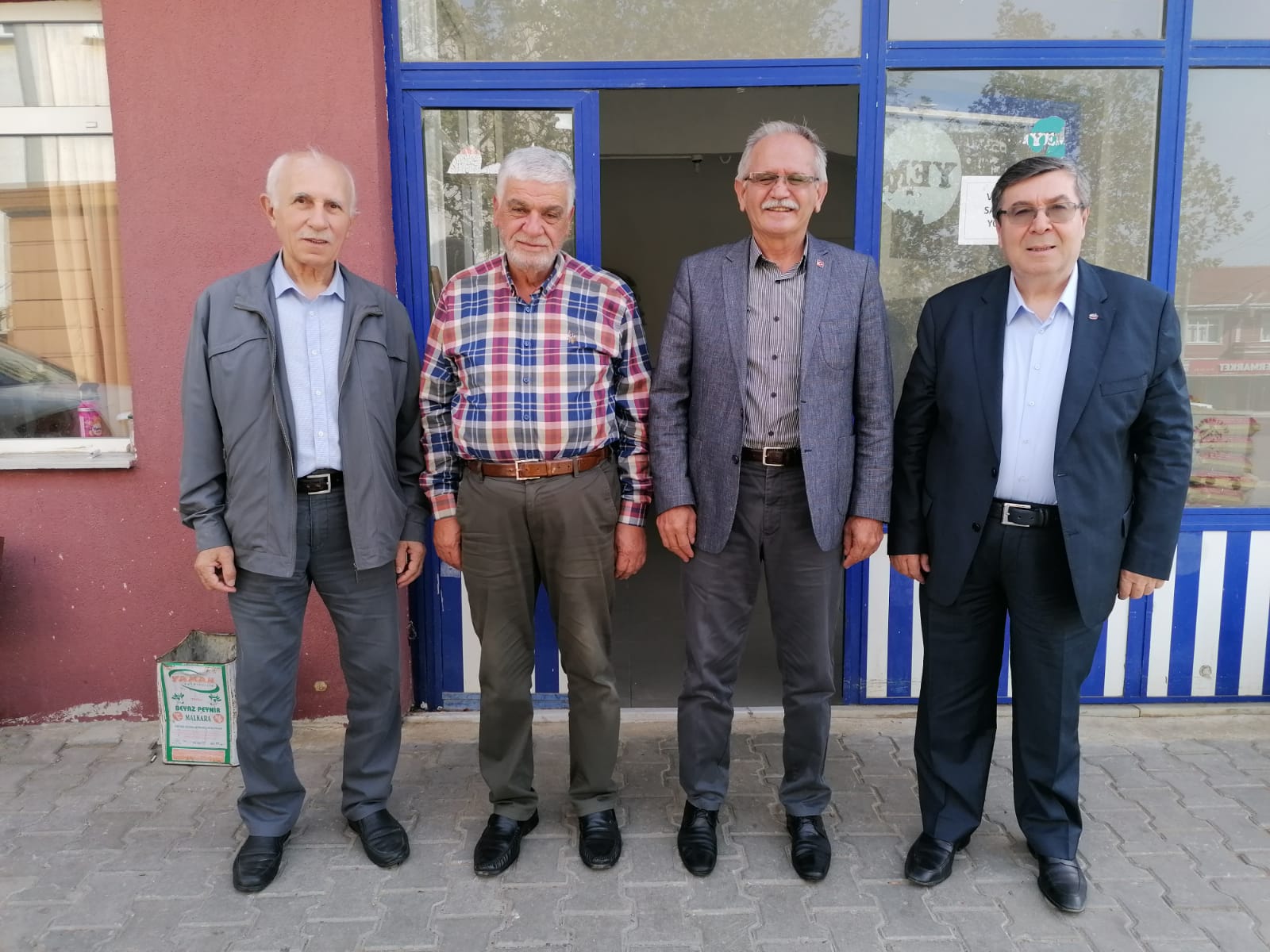 TEKİRDAĞ ESKİ VEKİL AHMET KAMBUR'U ZİYARET